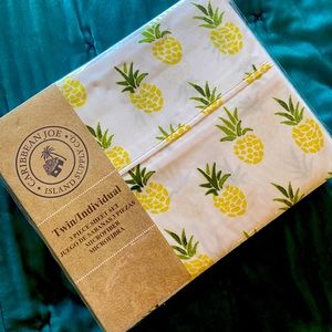 🟡 2/$20 SALE NEW Twin Pineapple Sheet Set